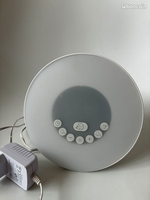Réveil simulateur d'aube et de crépuscule (image 1)