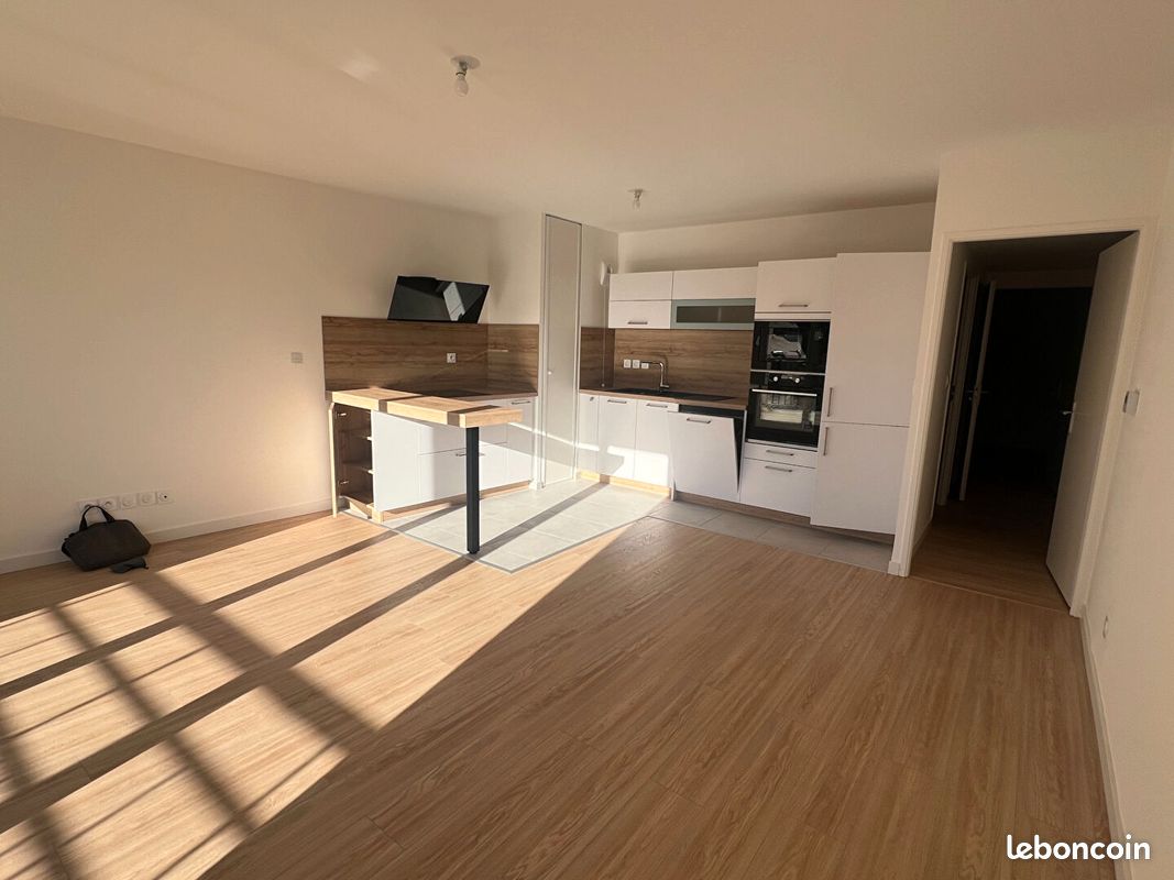 Appartement 3 pièces 67 m² · à Orléans · 67 m² · 1 057 €/mois