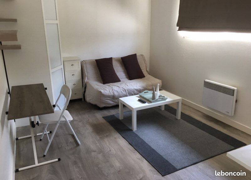 Appartement 1 pièce 25 m² · à Niort · 25 m² · 420 €