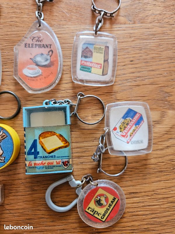 Branded merchandise collection - Portes Clés Publicitaires