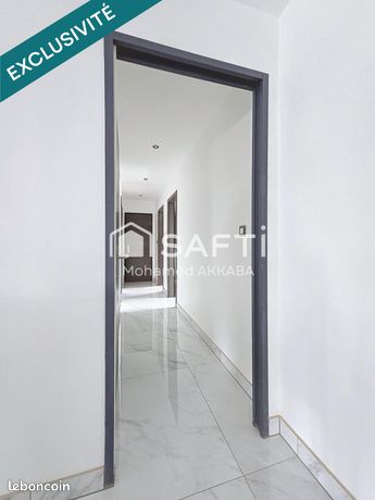 https://img.leboncoin.fr/api/v1/lbcpb1/images/2c/d8/a8/2cd8a883258bb42dcf7db7f4a37a3e9beacaecdf.jpg?rule=ad-image