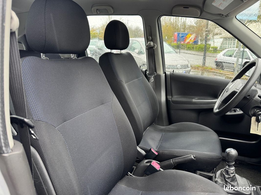 Suzuki IGNIS 1.3 DDIS GL (image 6)