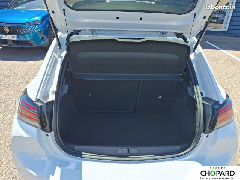 Peugeot 208 Hybrid 110 ch e-DCS6 Style (image 6)