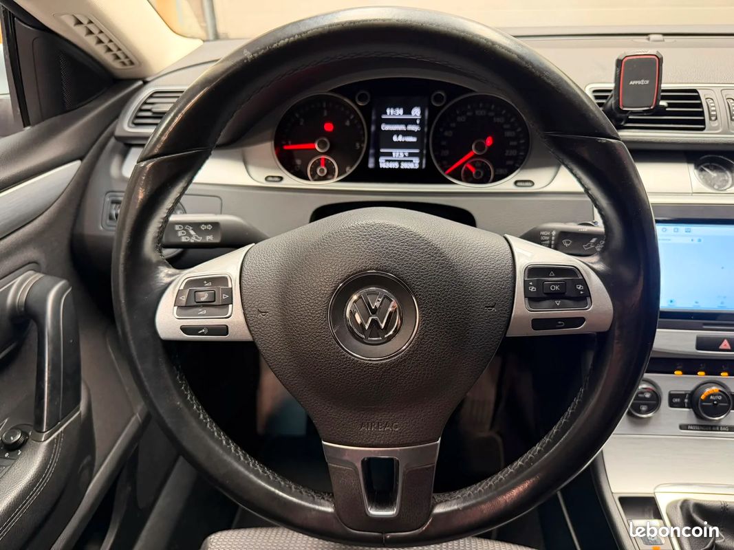 Volkswagen Passat CC 2.0 TDI 150ch BVM6 Business - Entretien à jour - Carplay - Embrayage et distribution Neuf - Radar AV/AR - Sièges électriques (image 30)