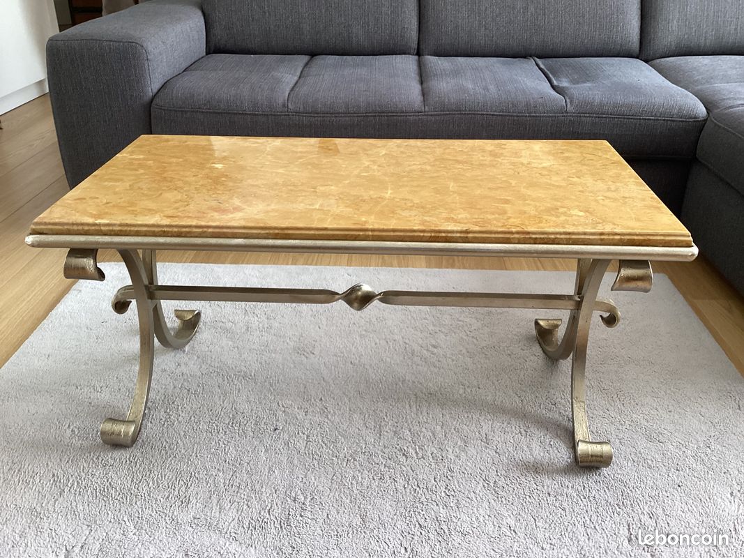 Table basse style baroque fer forgé plateau marbre (image 1)