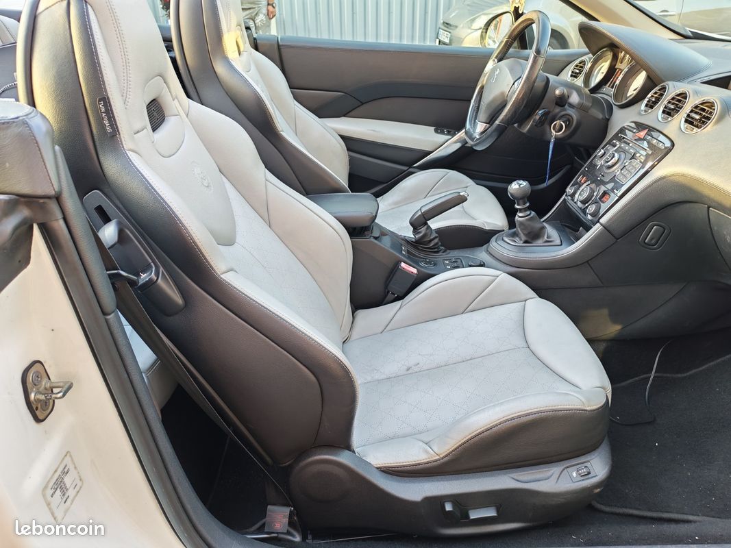 PEUGEOT 308 CC 1.6 THP 200ch Roland Garros (image 13)