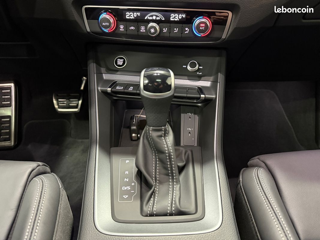 AUDI Q3 35 TFSI 150 ch S tronic 7 S line (image 10)