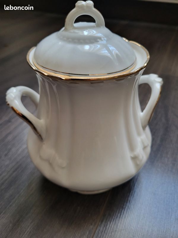 Sucrier en porcelaine de Limoges (image 1)