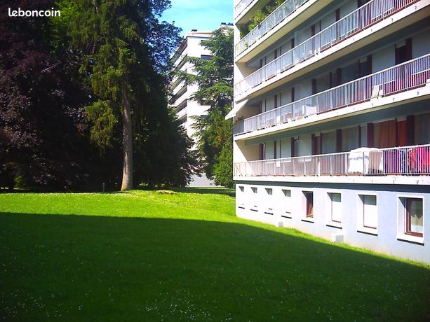 Chambre 1 pièce 12 m²