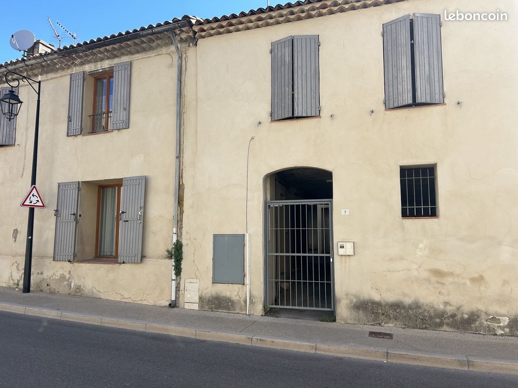 Appartement 2 pièces 46 m² · à Cadenet · 46 m² · 139 000 €