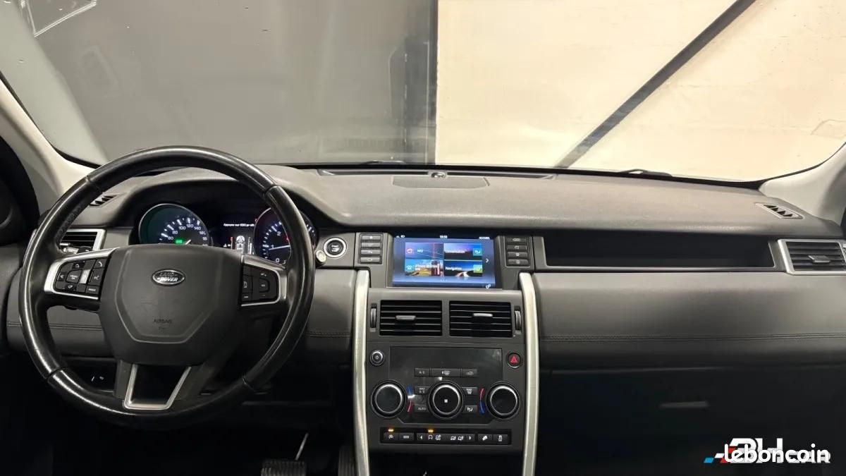 Land Rover Discovery Sport 2.2 SD4 190 HSE 4WD - 2015 - 115 000 KM - BVA - CT OK - KIT DISTRIBUTION (image 17)