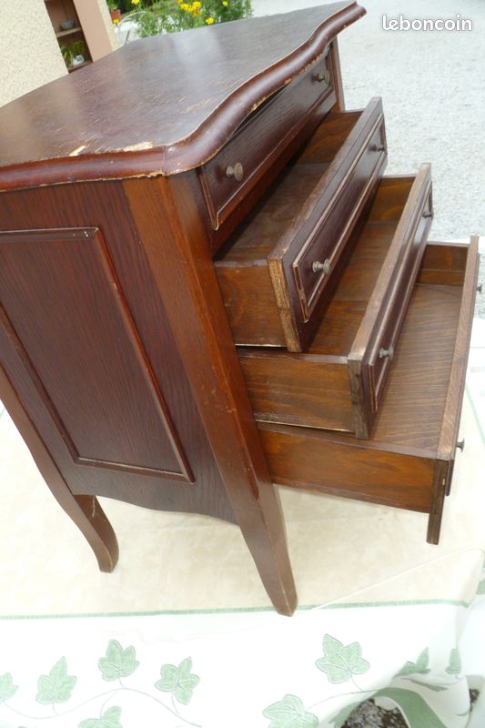 Meuble en bois travailleuse de couture (image 2)