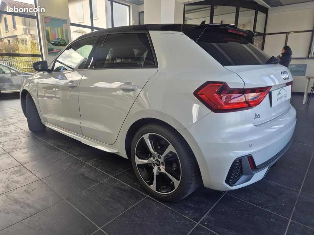 AUDI A1 Sportback 1.0 30 TFSI - 110 SPORTBACK Advanced Pack S-Line (image 4)
