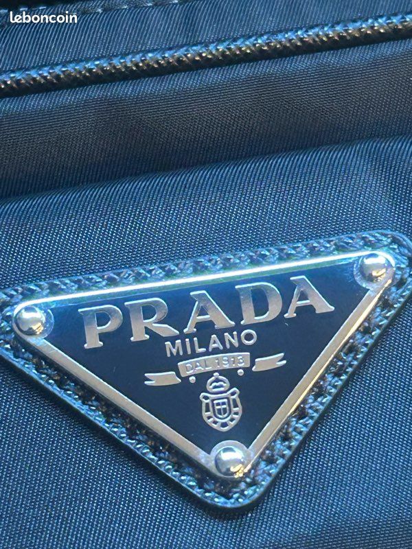 Sacoche prada neuve Accessoires Bagagerie
