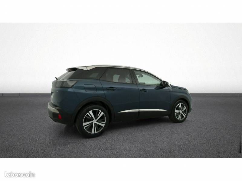 Peugeot 3008 Hybrid 225 e-EAT8 Roadtrip (image 9)