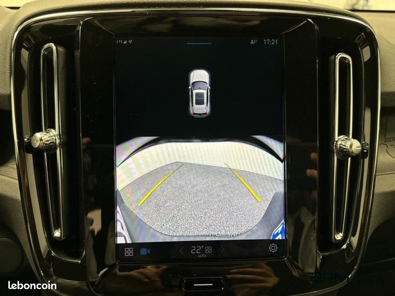 Volvo EX40 Single Extended Range 252ch Plus (image 17)