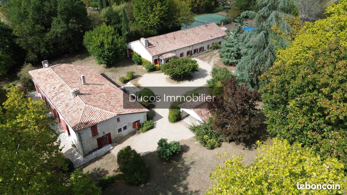 Maison 9 pièces 420 m² · à Marmande · 420 m² · 525 000 €