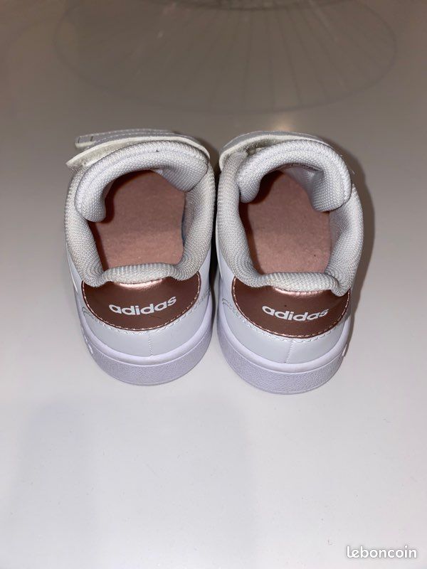 Basket Adidas bébé (image 4)