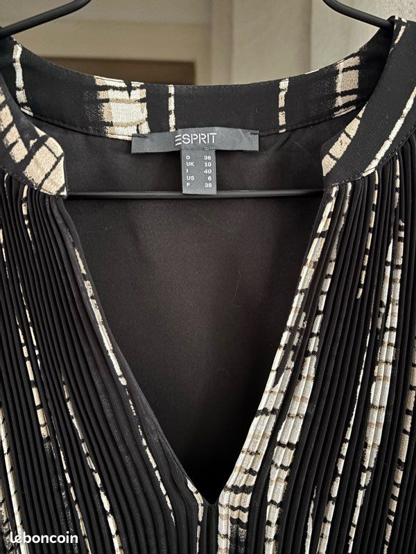 Robe ESPRIT comme neuve (image 2)