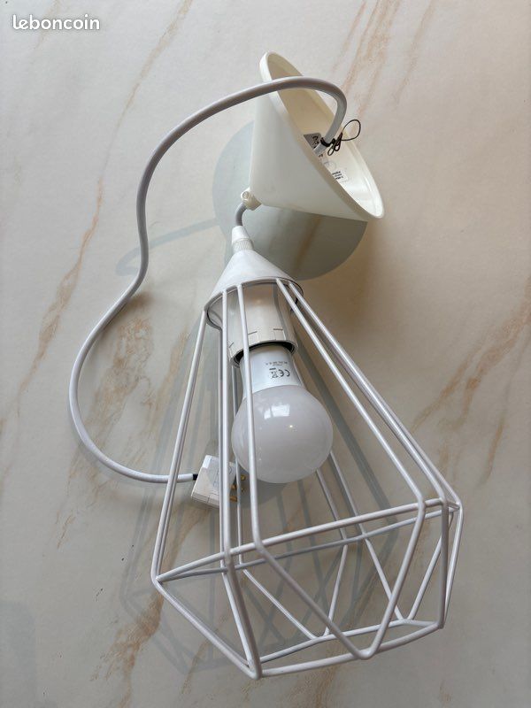 Luminaire blanc (image 2)