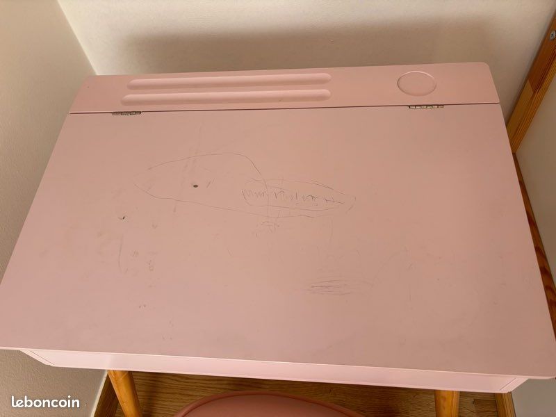 Petit bureau avec chaise (image 2)