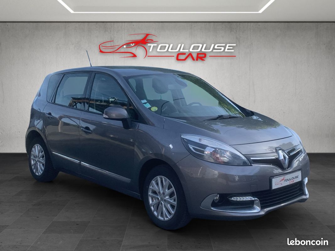 RENAULT SCENIC III dCi 110 Energy eco2 Bose Edition (image 7)