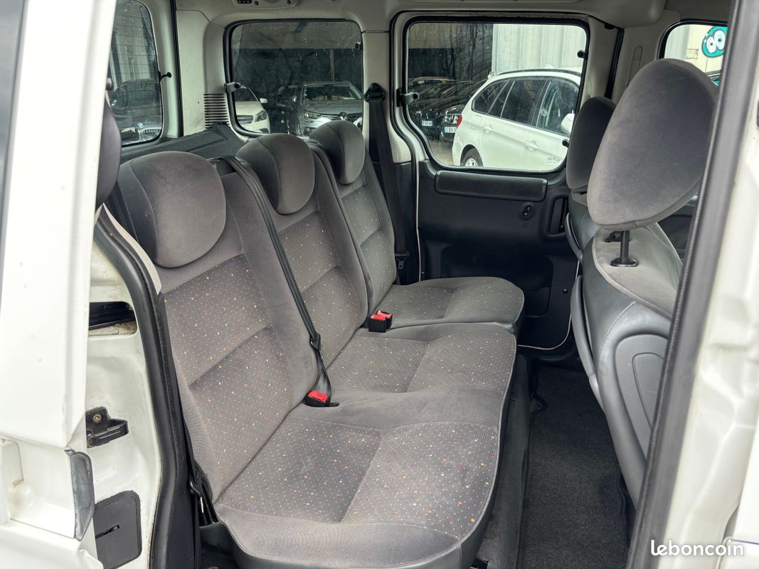 Citroen Berlingo 1.6 HDI 90 Multispace Pack - 1ère Main (image 6)