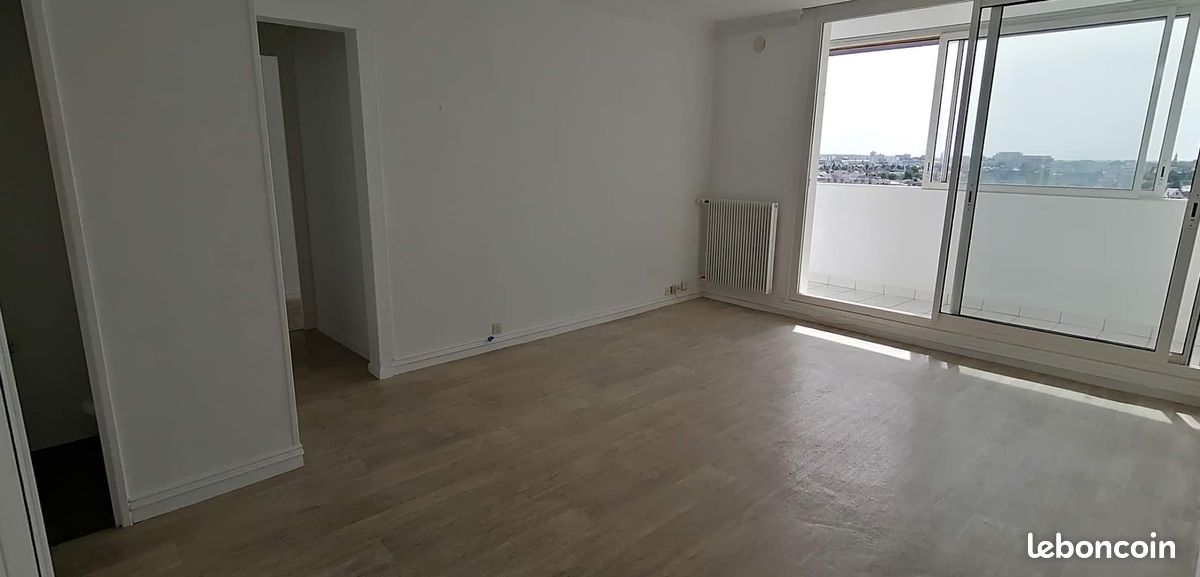 Appartement 2 pièces 47 m² · à Saint-Pierre-des-Corps · 47 m² · 60 000 €