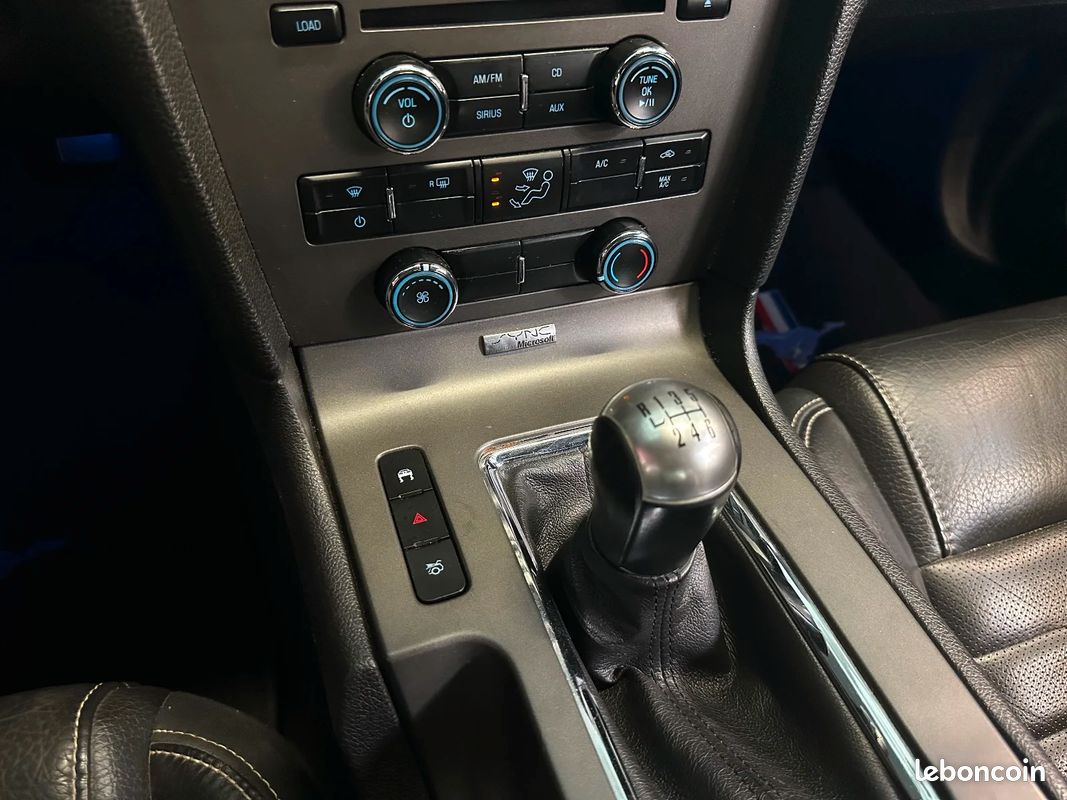 Ford mustang 3.7 v6 gt - révision effectuée (image 19)