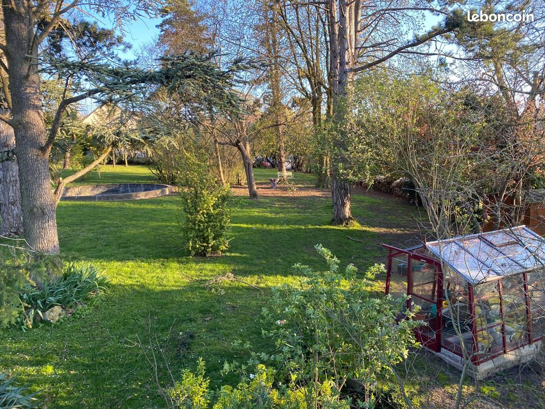 Terrain 1006 m² · à Orgerus · 1 006 m² · 206 000 €