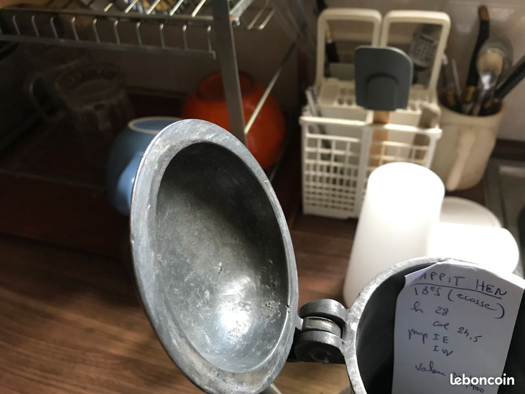 Etain antiquites ECOSSE 18e pichet dit TAPPIT HEN. H 28cm (image 9)