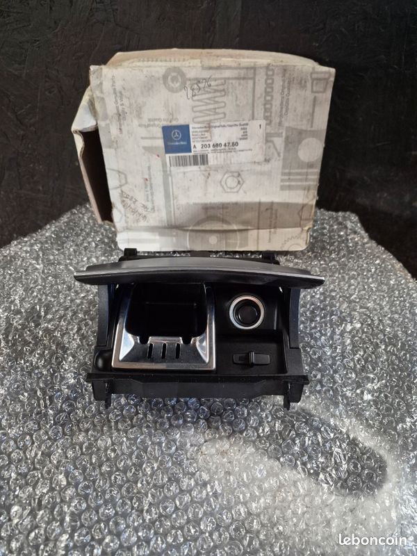 Cendrier mercedes w203 w209 (image 3)