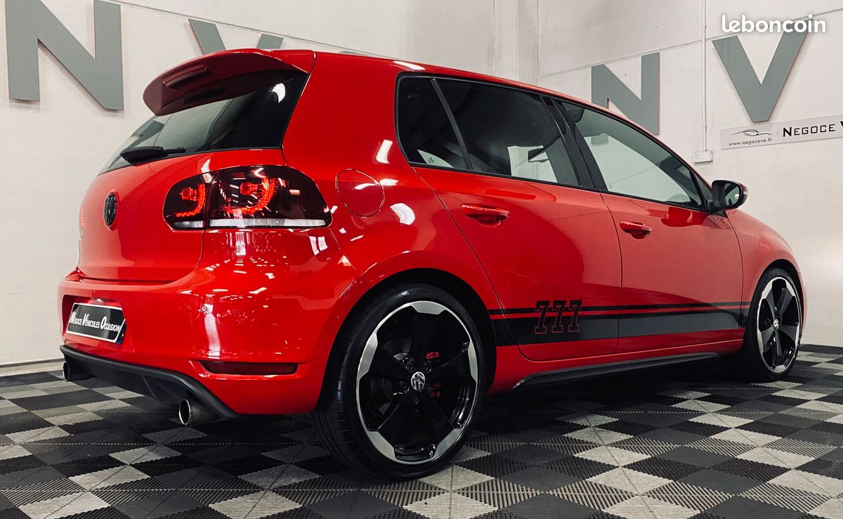 VOLKSWAGEN GOLF VI GTI 211cv série limitée ADIDAS 72536 km