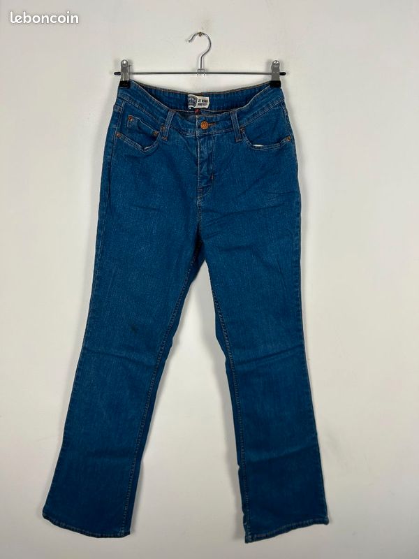 Jean Levi's Femme Bleu W30 | At Waist Bootcut | Taille FR40 | Très Bon État | GLP1242 (image 3)