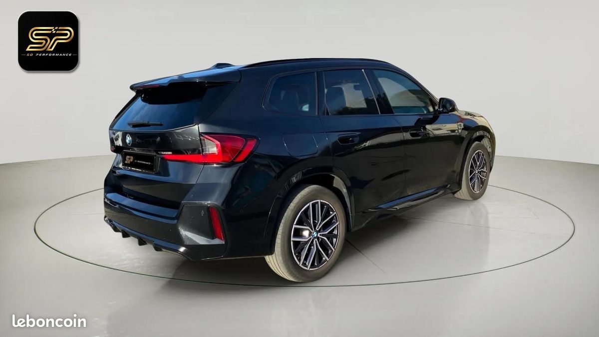 BMW X1 xDrive23d M Sport 211 ch * Pack Innovation * Toit Panoramique * Affichage Tête Haute * Caméra 360 * Harman Kardon * Cuir Vernasca (image 3)