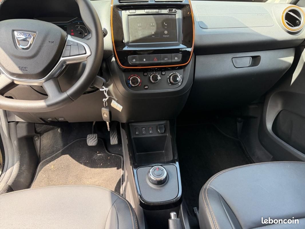 Dacia Spring Achat Intégral Confort Plus Caméra de recul/Clim/ Radarar/Navigation Garantie 12 Mois (image 19)