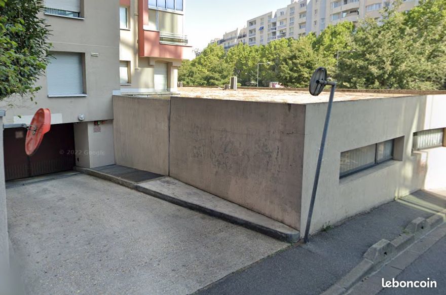 Vente – lot de 9 places de parking – le kremlin-bicêtre · 150 000 €