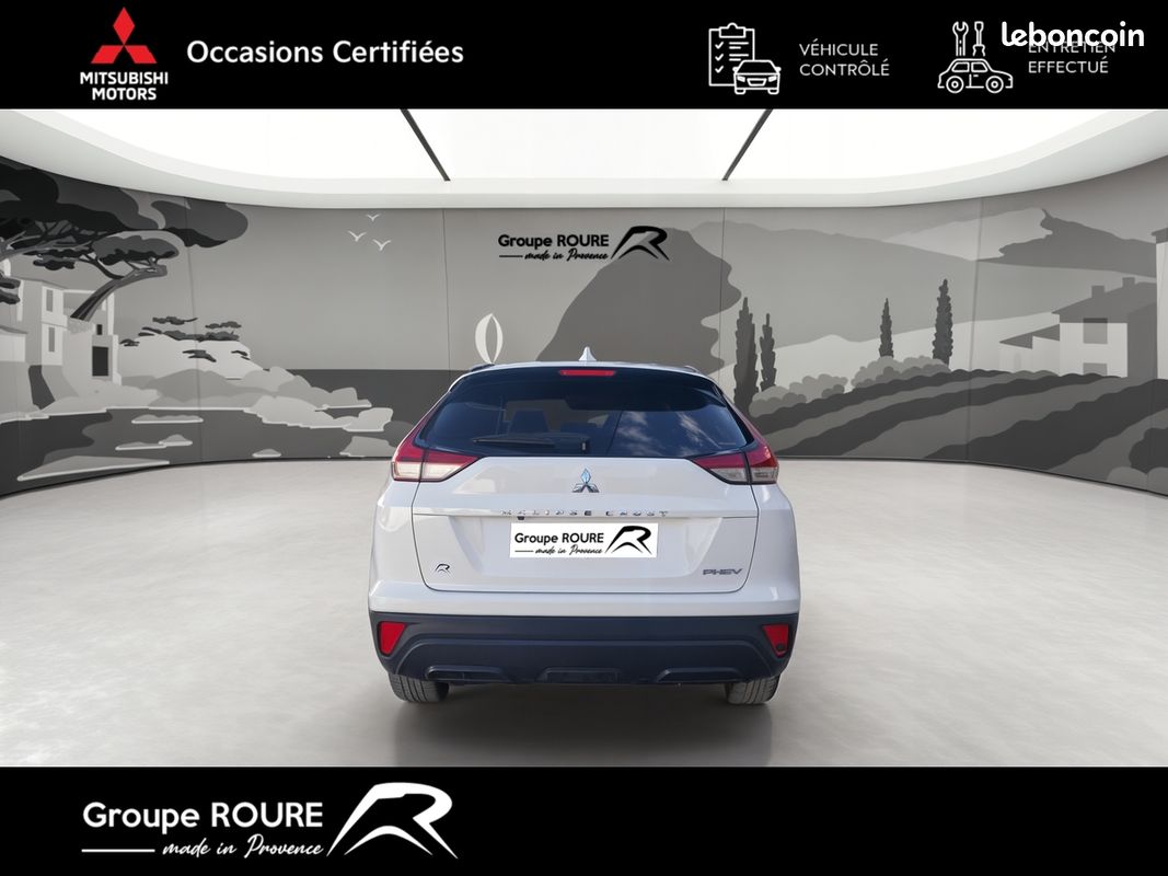 MITSUBISHI Eclipse Cross 2.4 MIVEC PHEV Twin Motor 4WD Invite (image 4)
