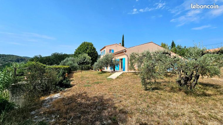 Villa 7 pièces 162 m²