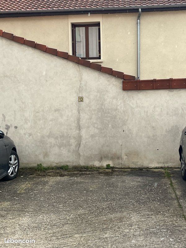 Place de parking (image 2)