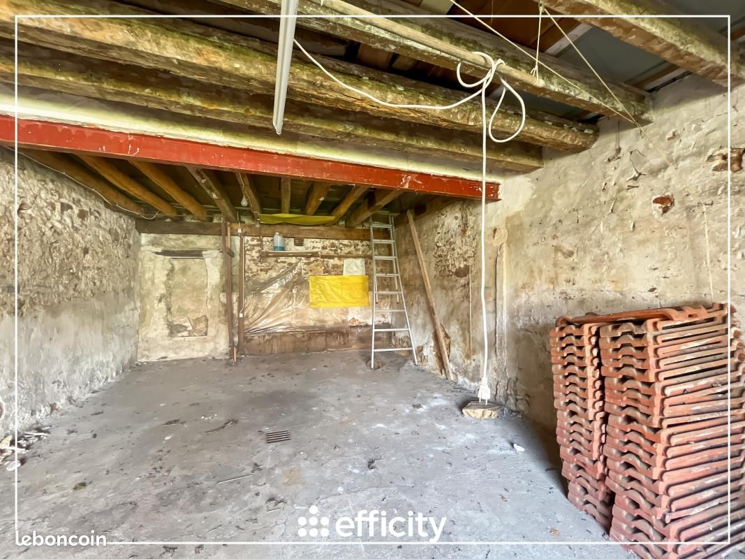 Maison 2 pièces 111 m² · à Marles-en-Brie · 111 m² · 120 000 €