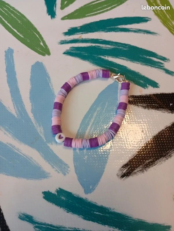 Bracelet (image 1)