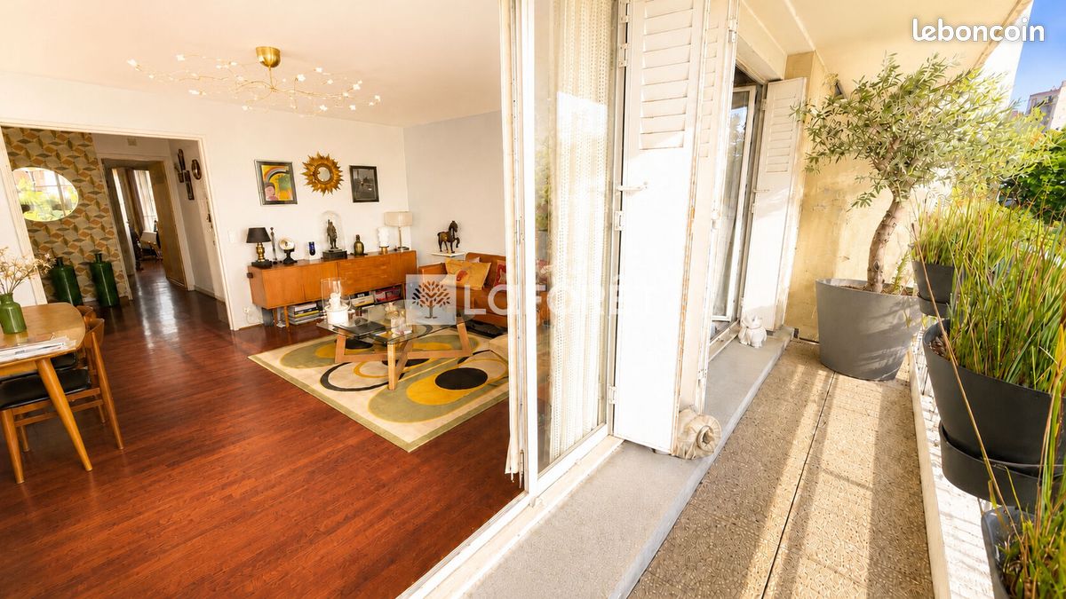 Appartement 2 pièces 56 m² · à Paris · 56 m² · 442 000 €