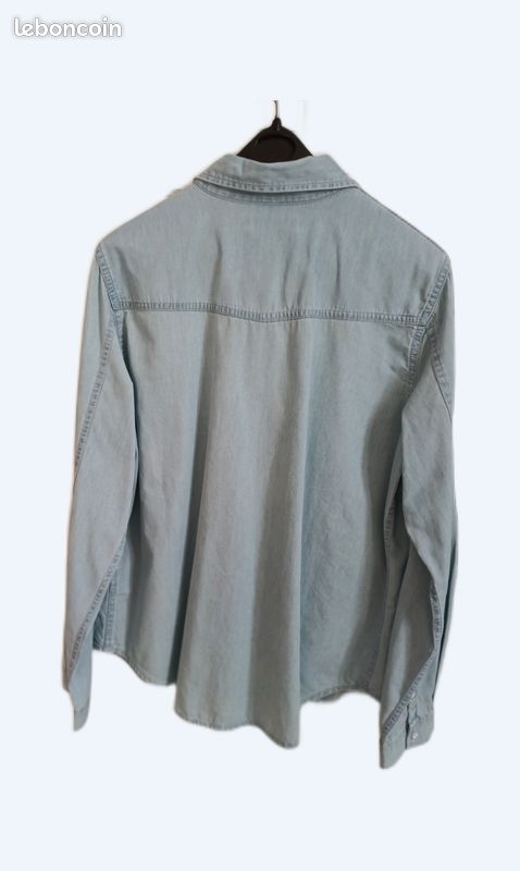 A vendre chemise en jeans (image 1)