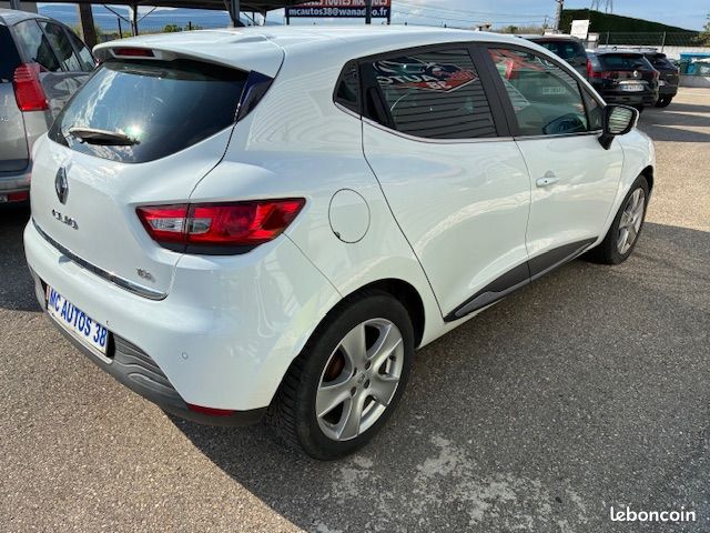 Clio 4 0.9 TCE 90 chevaux intens , garantie national (image 3)
