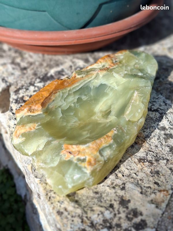 Cendrier / vide-poche vintage en onyx vert – pierre naturelle (image 1)