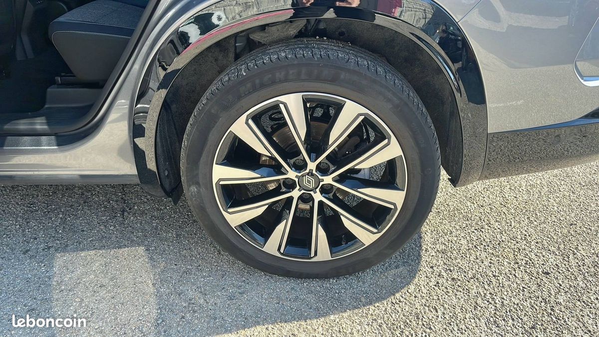 Renault espace e tech hybrid 200 techno (image 10)