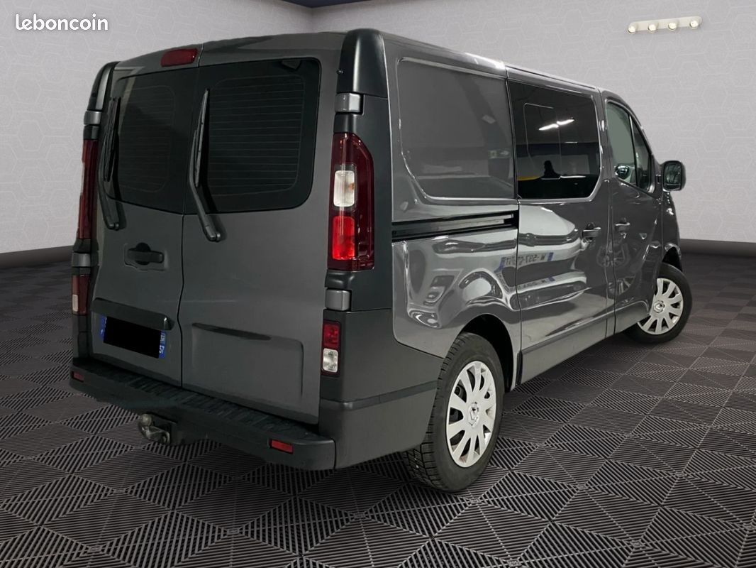 Renault TRAFIC COMBI L1H1 1200KG 1.6 DCI 125CH CONFORT (image 2)