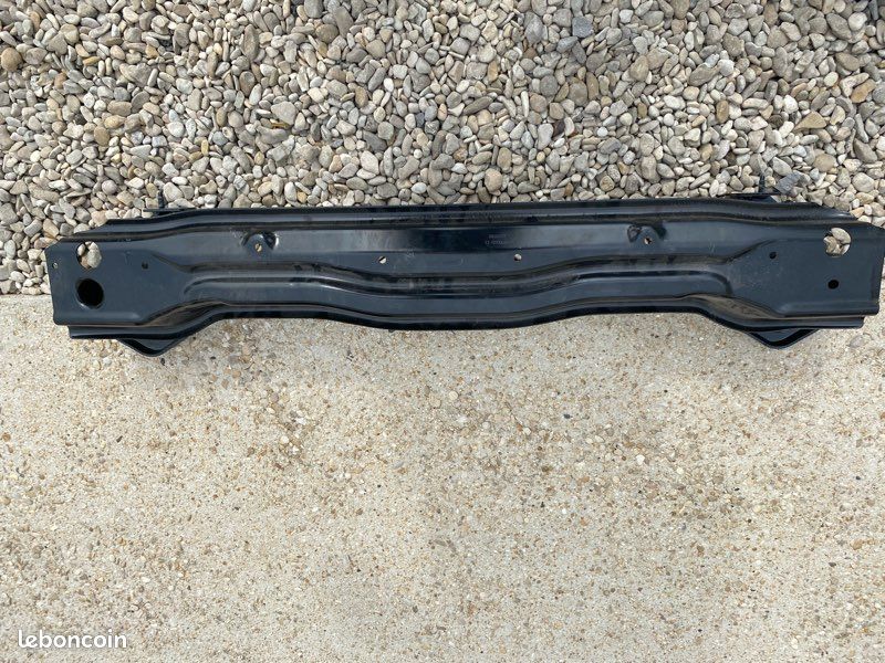 Traverse / renfort arriere BMW X3 G01 (image 1)