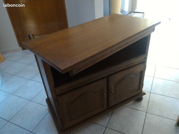 Meuble TV plaqué chêne (image 1)